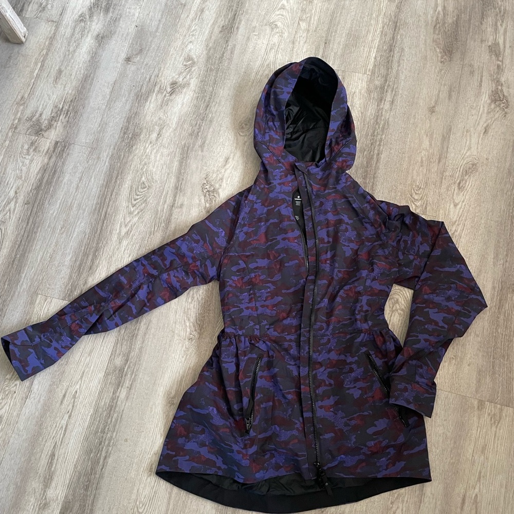 Lululemon rain jacket